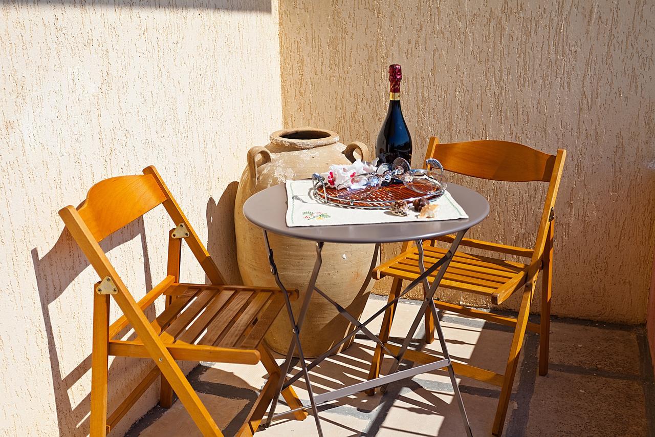 Coppola Bed And Breakfast Diso Bagian luar foto